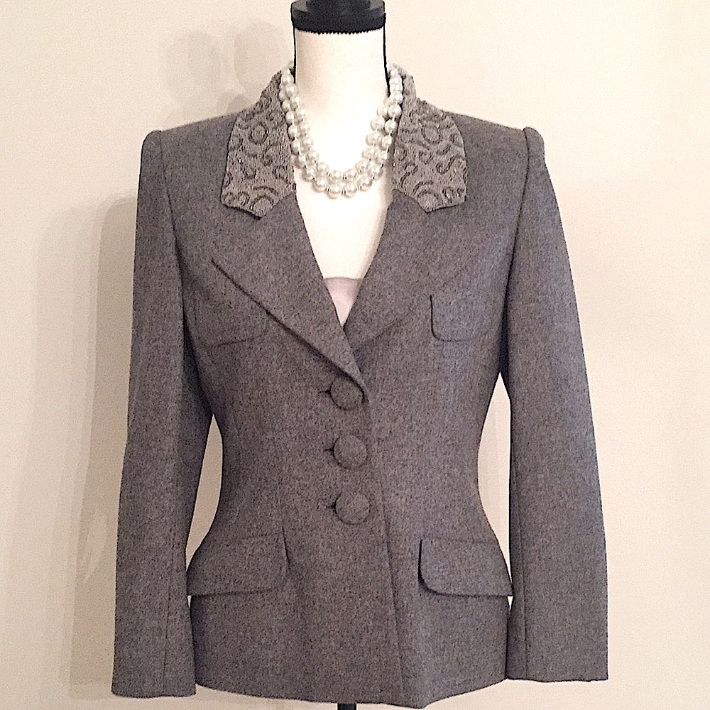 Vtg Rochas Paris Gray Wool 2 Piece Suit Jacket w Beads + Slacks Made in France